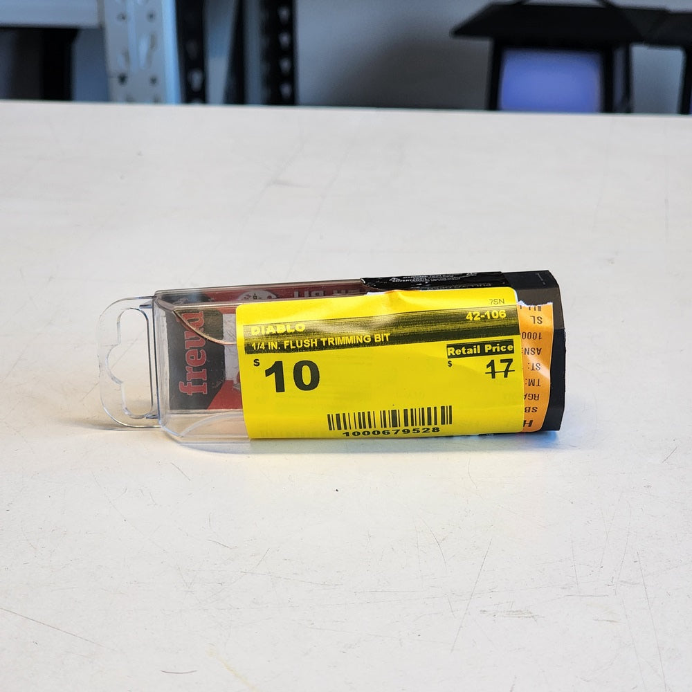 1/4 IN. FLUSH TRIMMING BIT (42-106) 1/4 IN. FLUSH TRIMMING BIT (42-106)